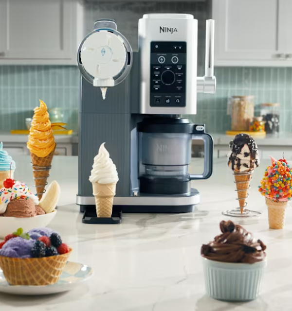 Ninja CREAMi Swirl Ice Cream and Soft Serve Maker NC701C