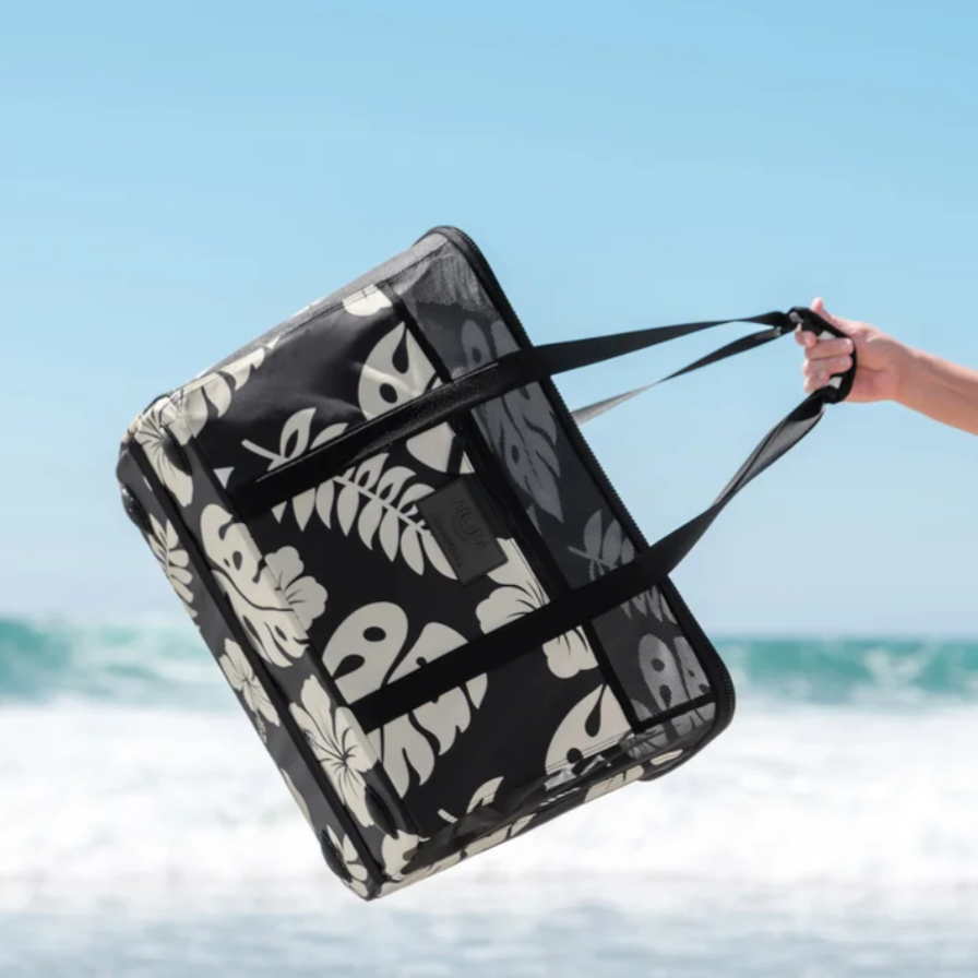 Aloha + CleverMade Collapsible Beach Tote