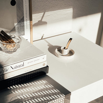 Palo Santo Holder - White